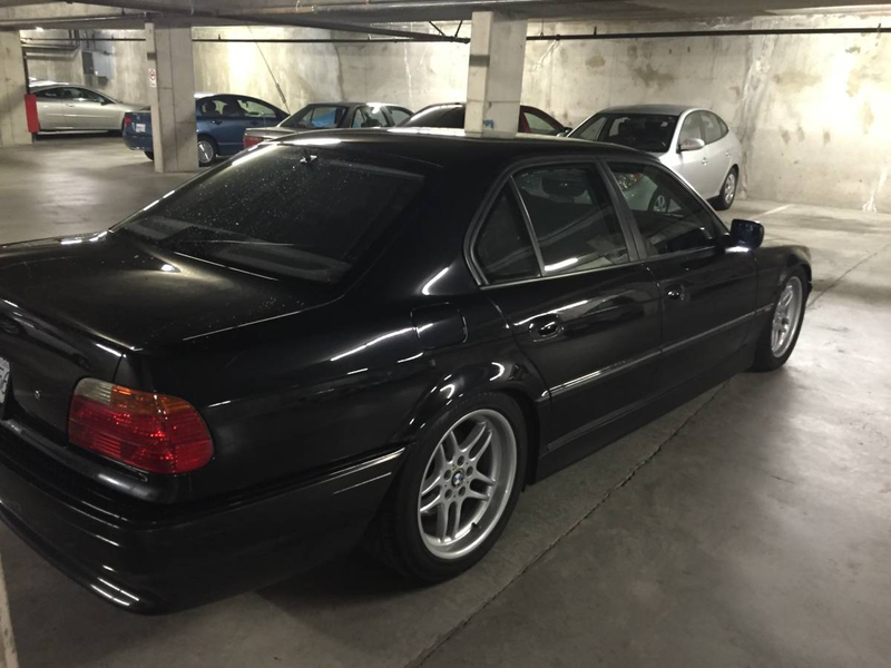 Illustration for article titled Would You Pay $8,000 (Canadian) To Row Your Own In This 1999 BMW 740i M Sport?